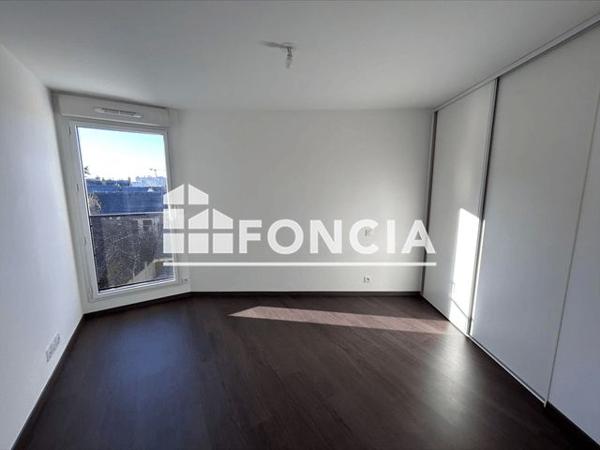 Location Appartement 3 pièces 72.6 m² - 118 BD VILLEBOIS MAREUIL Rennes 35000