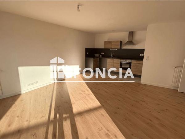 Location Appartement 3 pièces 72.6 m² - 118 BD VILLEBOIS MAREUIL Rennes 35000