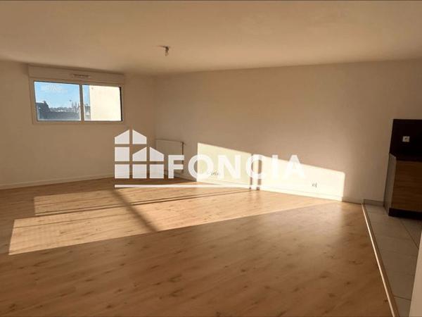 Location Appartement 3 pièces 72.6 m² - 118 BD VILLEBOIS MAREUIL Rennes 35000