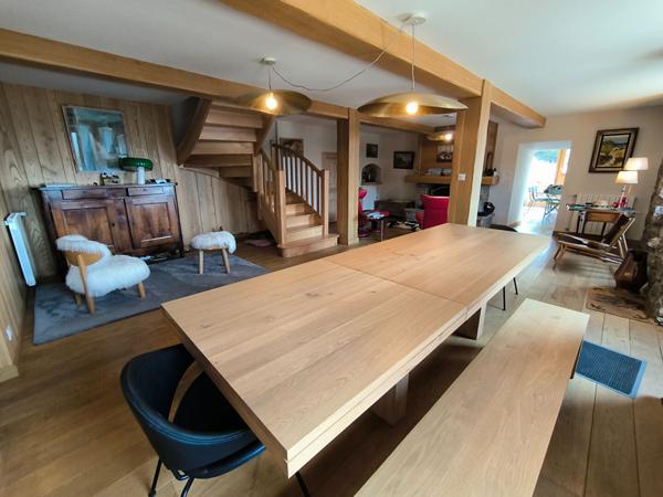 Corps de ferme de montagne , superbement rénové , dépendances 3.2 HA Tarascon sur ariege