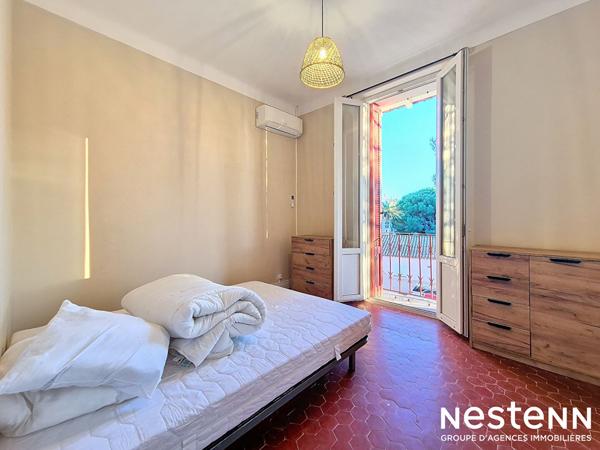 Villa de caractère à Cavalaire-sur-Mer 6 pièce(s) 119 m² proche des plages et des commerces