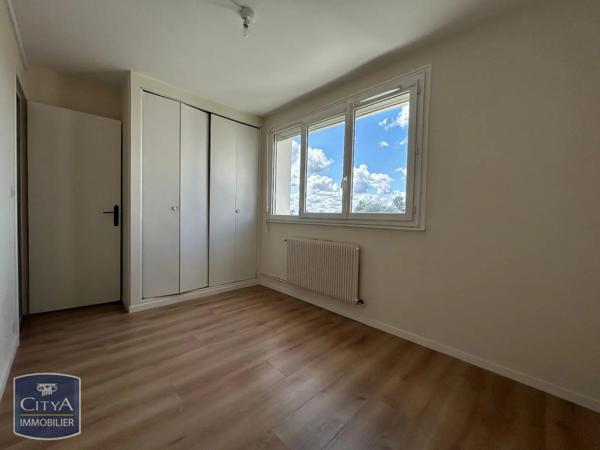 Appartement à louer 5 pièces 78.95m²