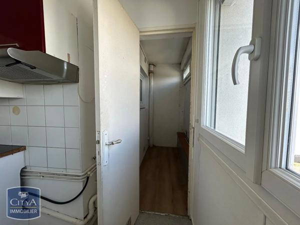 Appartement à louer 5 pièces 78.95m²