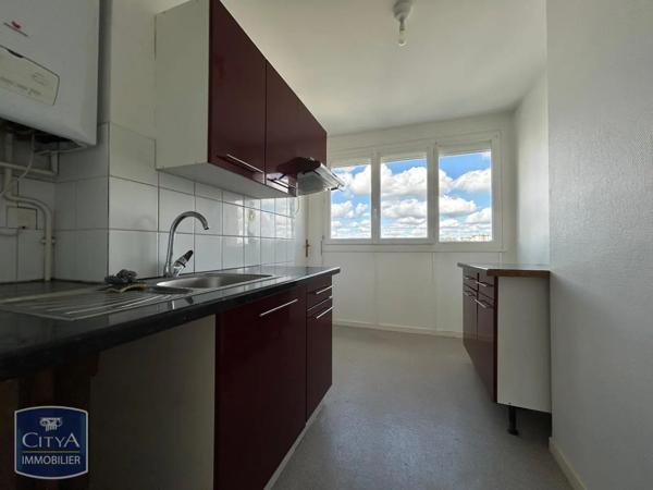 Appartement à louer 5 pièces 78.95m²