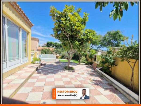 Maison contemporaine de 6 pièces avec piscine couverte – BALARUC LES BAINS (34)