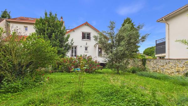 Maison rénovée au cœur de Thiais