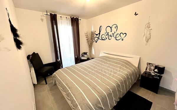 Appartement à vendre    2 pièces • 39 m2 Six-Fours-les-Plages