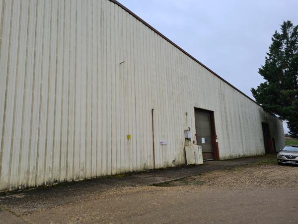 Entrepôt / Local industriel à LOUER