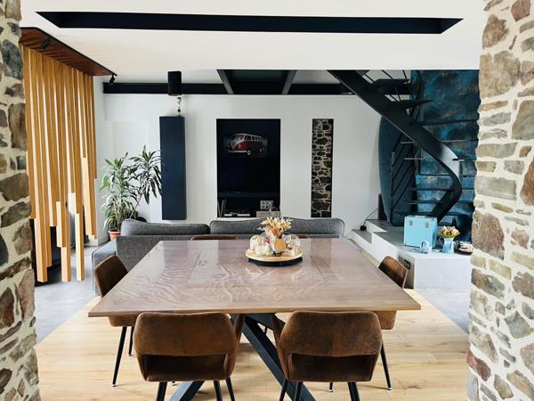 Maison en pierre de caractère – Montaigu-Vendée