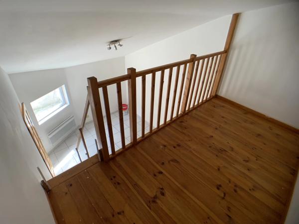 À Vendre : Ensemble de 2 Appartements Proche Centre de Rochefort