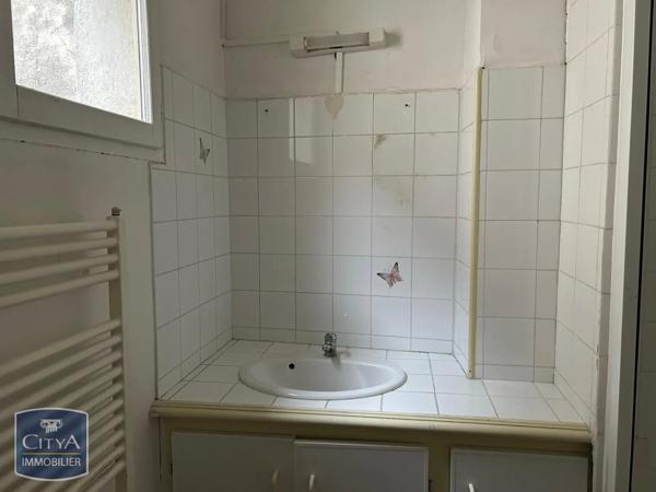 Appartement à louer 3 pièces 67.63m² Carpentras (84200)