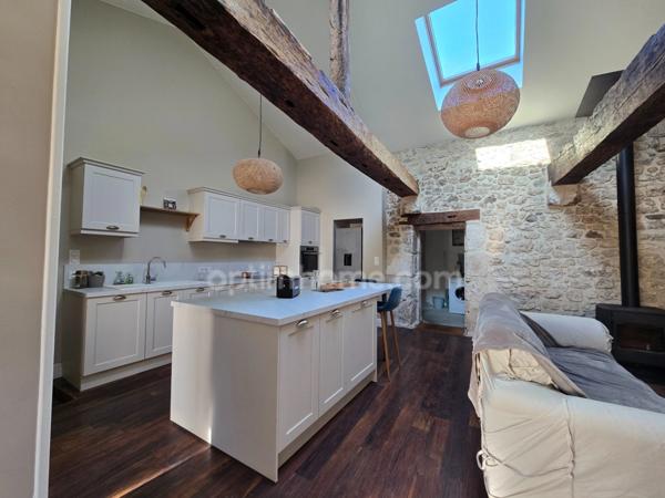 Maison en pierre rénovée