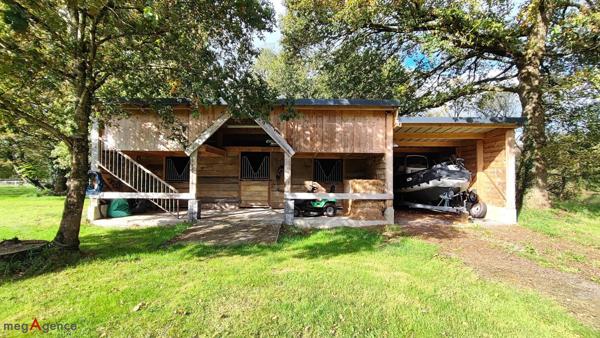 Maison à PLOERMEL, 56800 - 17 pièces 340m²