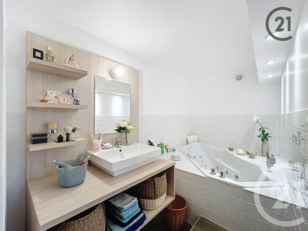 Maison à vendre  5 pièces - 106,95 m2 LAUBRESSEL - 10