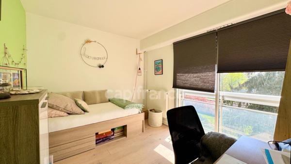 Appartement à vendre 6 pièces BAILLY (78) avec terrasse de 20 m2