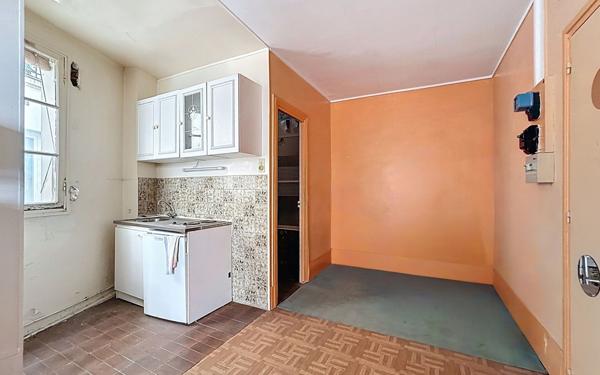 Appartement à vendre    1 pièce • 21,61 m2 Paris 5