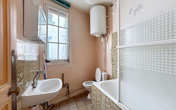 Appartement à vendre    1 pièce • 21,61 m2 Paris 5