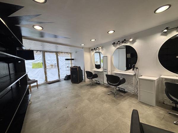 A Louer Local commercial toutes activités