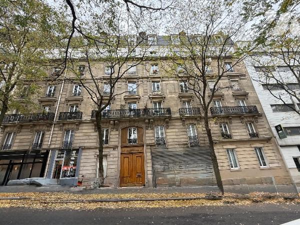 Buttes Chaumont - 4 pièces 68m² à rénover entièrement