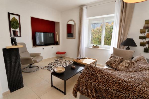 Maison Ginestas 4 pièce(s) 93 m2