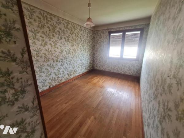 PAVILLON SUR SOUS- SOL - A VENDRE - MONTOIRE/ LOIR (41800) 