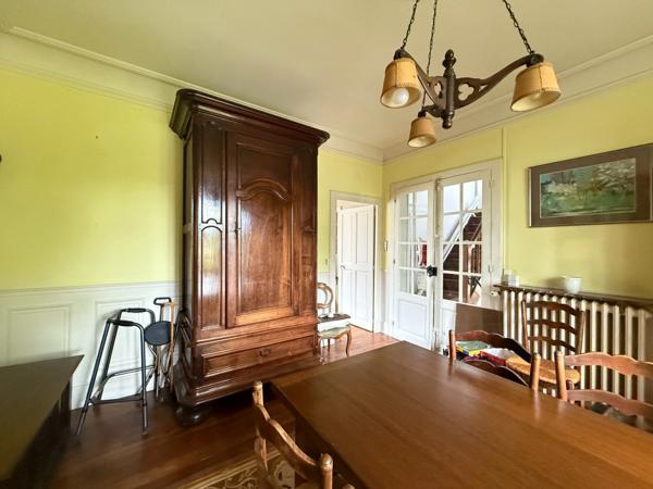 EN EXCLUSIVITE Maison 184m², 4 chambres avec dépendances sur 4396m² de terrain 158 000 €