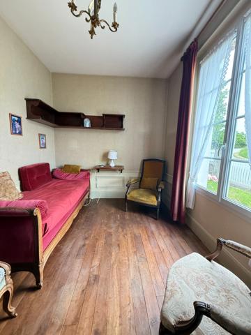 EN EXCLUSIVITE Maison 184m², 4 chambres avec dépendances sur 4396m² de terrain 158 000 €