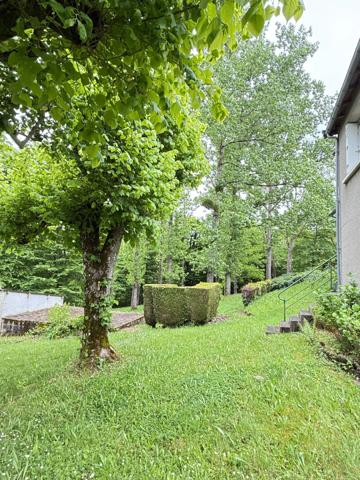 EN EXCLUSIVITE Maison 184m², 4 chambres avec dépendances sur 4396m² de terrain 158 000 €