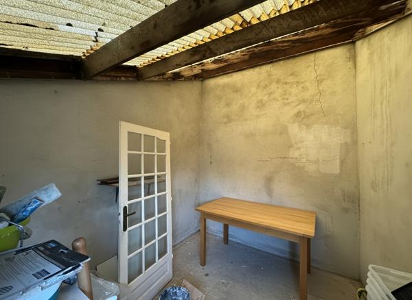 Maison de ville rénovée + dépendance et grenier