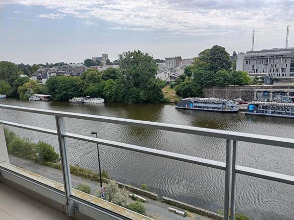 Location                                                      Appartement
                        
                     2 pièces                      49 m2                     à Nantes