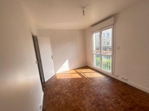 Appartement Le Bourget 3 pièce(s) 59.39 m2 CARREZ - 66m2 surface totale