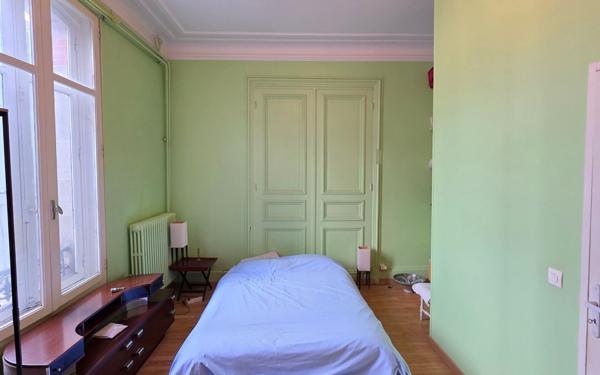 Appartement à vendre    2 pièces • 65 m2 Mont-de-Marsan