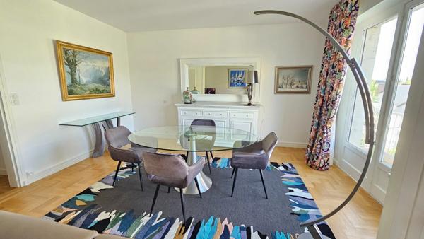 EN EXCLUSIVITE DANS UN SECTEUR PRISE SUPERBE APPARTEMENT DE TYPE 4 AVEC PARKING PRIVE