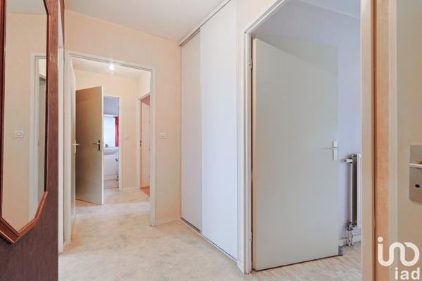 Appartement à vendre 3 pièces 65 m² Saint-Thibault-des-Vignes