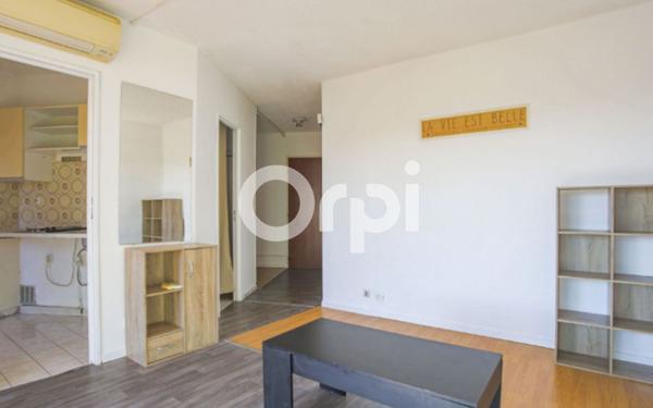 Appartement à vendre    1 pièce • 28 m2 Mandelieu-la-Napoule