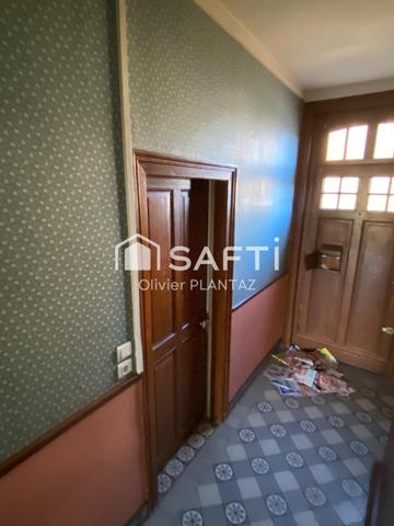 Maison centre ville à rénover  3 ch - jardin - garage