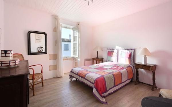 Maison à vendre    5 pièces • 129 m2 Saint-Clément-des-Baleines