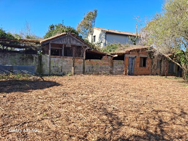 Maison L Isle Jourdain 162 m² sur 2600 m² de terrain