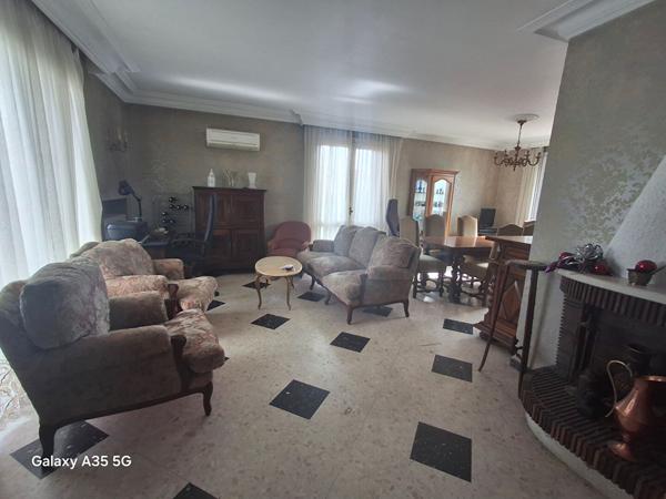 Maison L Isle Jourdain 162 m² sur 2600 m² de terrain