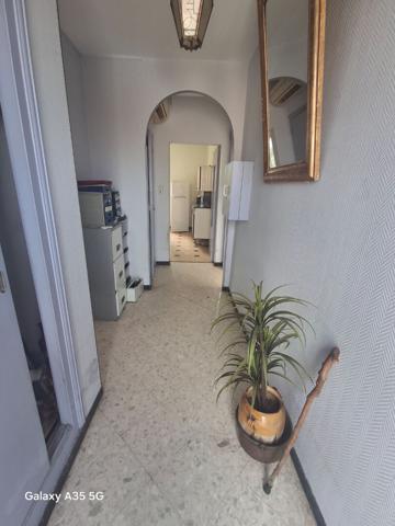 Maison L Isle Jourdain 162 m² sur 2600 m² de terrain