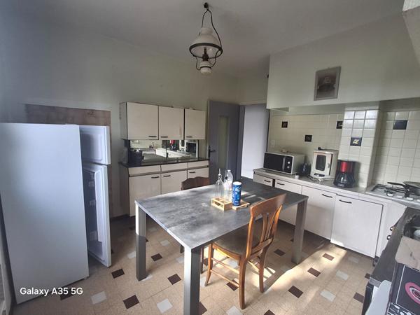 Maison L Isle Jourdain 162 m² sur 2600 m² de terrain