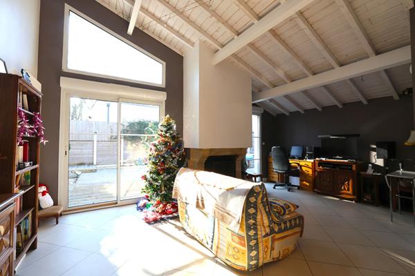 Maison Leognan 5 pièce(s) 123m2