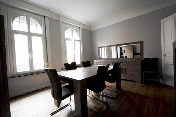 Dpt Nord (59), à louer CAMBRAI appartement T3 de 100 m² 670 € Charges 30 €