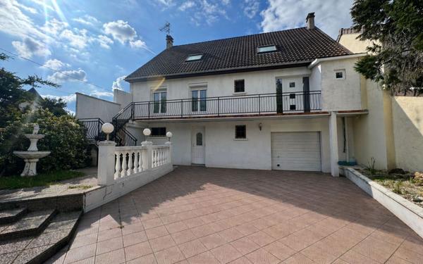 Maison à vendre    7 pièces •  Aulnay-sous-Bois