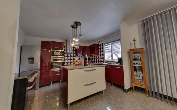 Maison à vendre    7 pièces •  Aulnay-sous-Bois