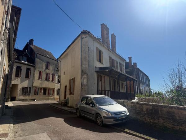 Maison à vendre à Ervy-le-Châtel dans l'Aube (10130), ref : 10010/456