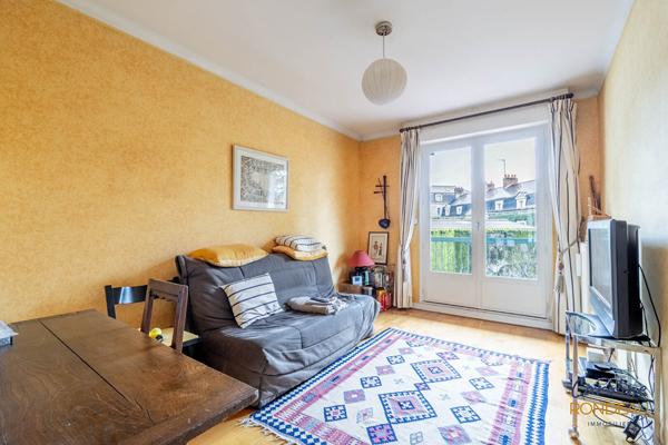 A vendre Nantes Saint Donatien proche Erdre Grand T4 Balcon cave Parking