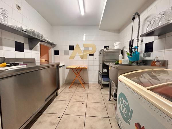 Fonds de commerce Restaurant avec logement Marans (17) €161 000 ** - Référence FB657