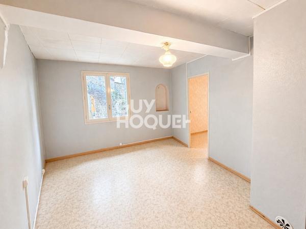 MAISON À VENDRE DE 6 PIÈCES DE 127,00 M²