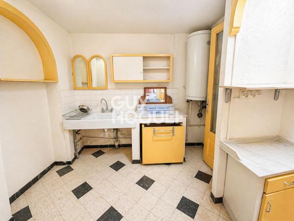 MAISON À VENDRE DE 6 PIÈCES DE 127,00 M²